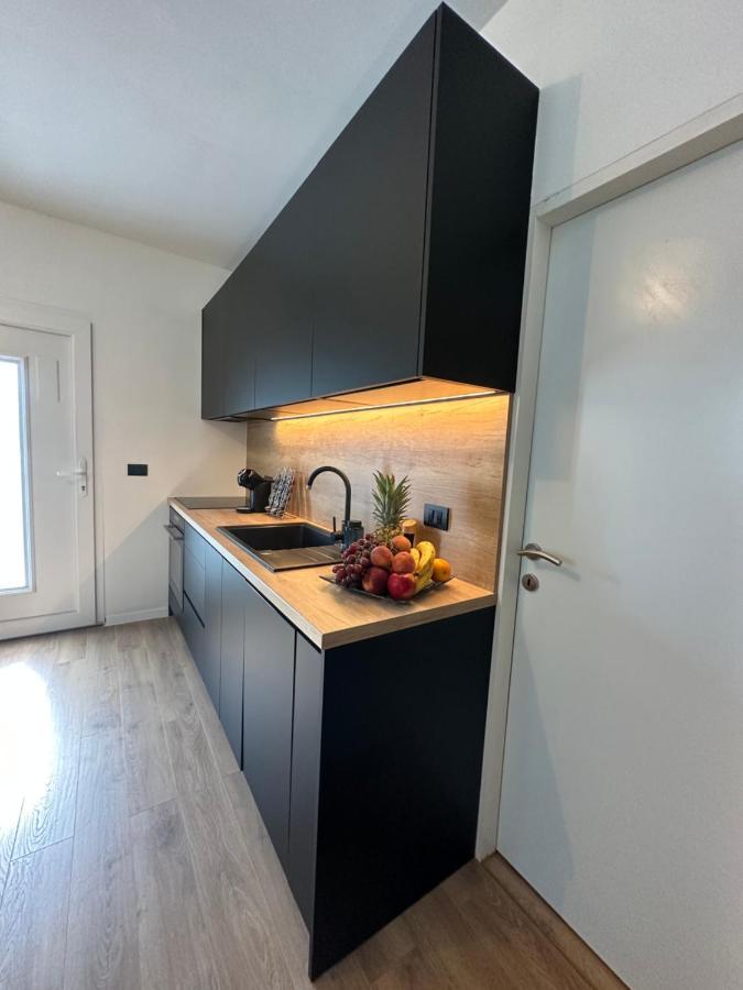 Apartment Tina Задар Екстериор снимка